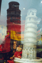 Der Turm von Pisa "doppelt"